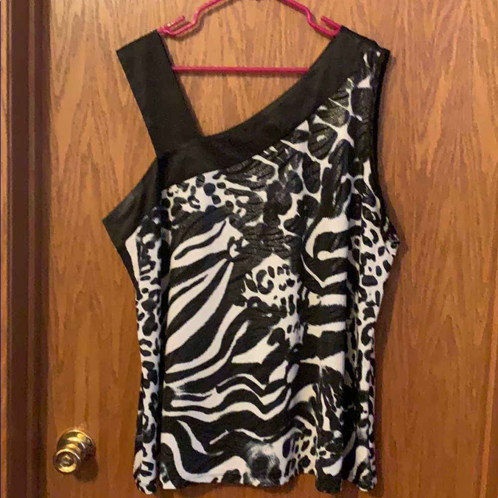 Dress Barn plus size 3x animal print top